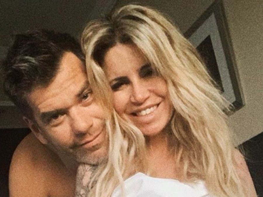 Florencia Peña se casó tras casi seis años de noviazgo con Ramiro Ponce de Aragón.