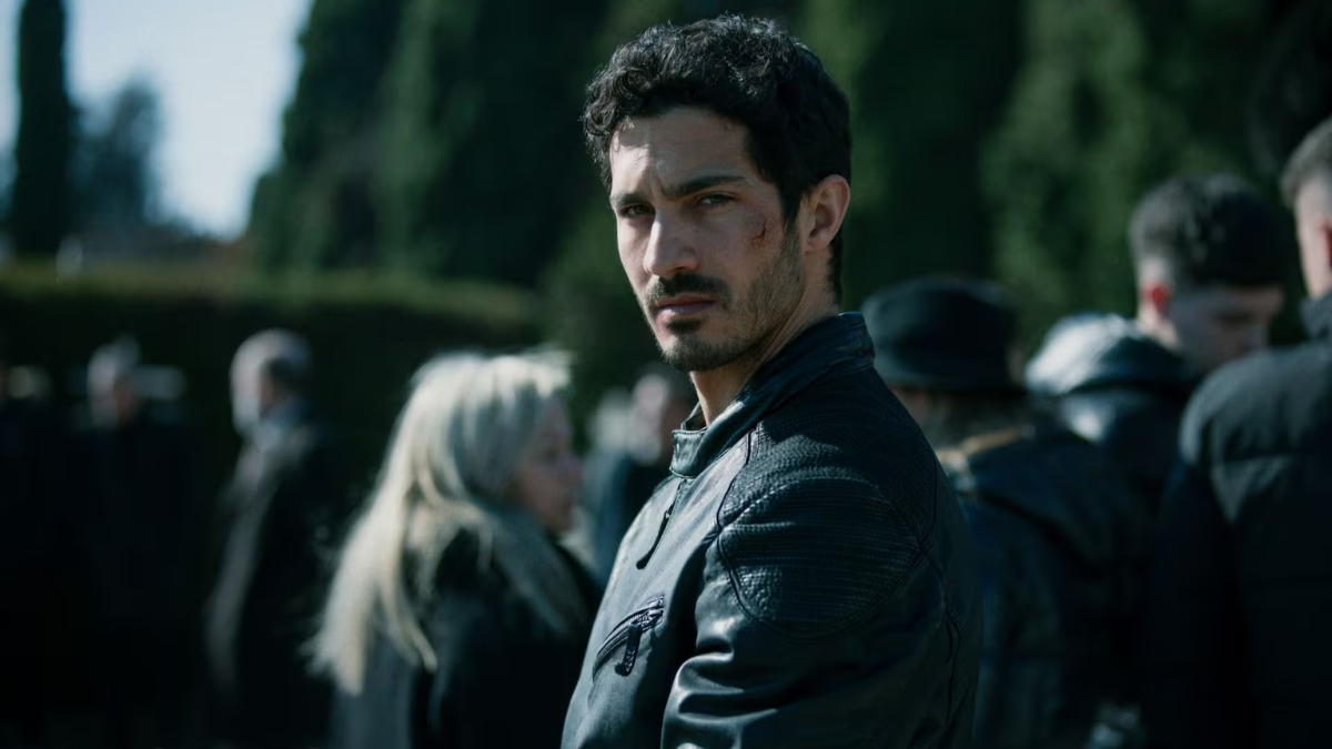 La serie con el Chino Darín que la rompe en Netflix y tiene solo 8 episodios