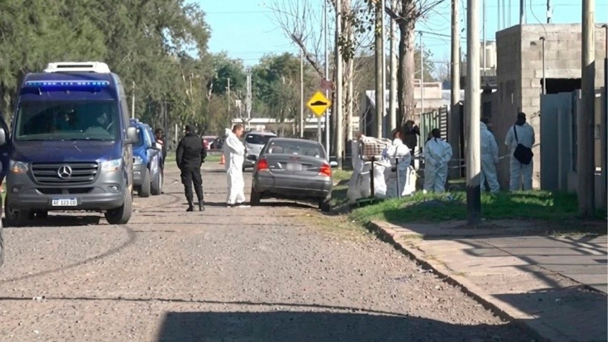 Las víctimas son un hombre de 46 años y dos niños, sus hijos.