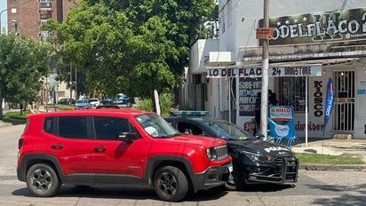 Un auto y un patrullero protagonizaron un nuevo accidente de tránsito en Santa Fe