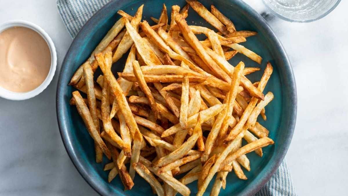 El secreto de un chef para que las papas te salgan crujientes sin aceite