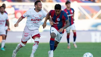 Unión igualó 0 a 0 ante San Lorenzo en un partido que fue un tiempo para cada uno
