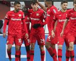 lucas alario ingreso en la goleada del bayer leverkusen al paderborn
