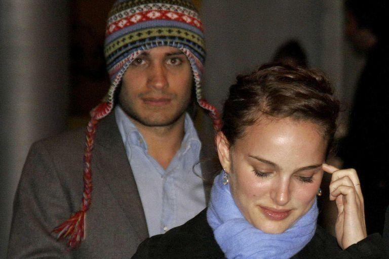 Gael García Bernal junto a Natalie Portman.