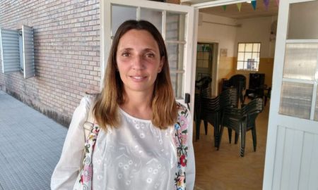 La funcionaria de Educación en Rafaela, Romina Ingelman, reconoció su equivocación y presentó su renuncia ante la ministra del área. La funcionaria de Educación en Rafaela, Romina Ingelman, reconoció su equivocación y presentó su renuncia ante la ministra del área.