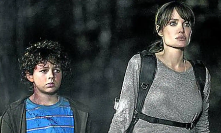 La película de neo-western que dura 1h 40m, tiene a Angelina Jolie como protagonista y está disponible por HBO La película de neo-western que dura 1h 40m, tiene a Angelina Jolie como protagonista y está disponible por HBO