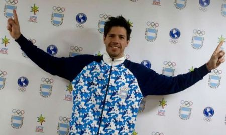 el santafesino robertino pezzota se quedo con el bronce en squash el santafesino robertino pezzota se quedo con el bronce en squash