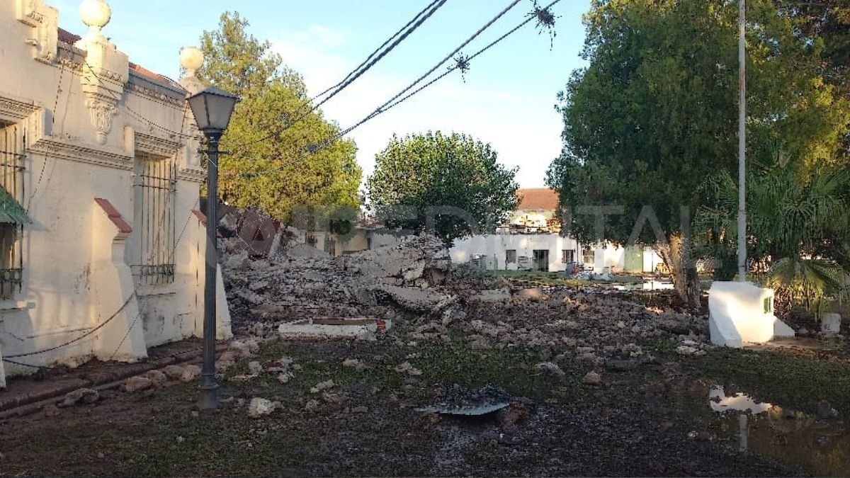 El derrumbe del tanque de agua de la Cárcel de Coronda no produjo heridos.