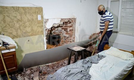 El ingreso de los ladrones se dio tras romper una pared contigua a la firma.&nbsp;