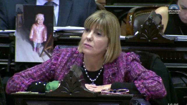 Alejandra Rodenas: “Despenalizar el aborto no es promoverlo”