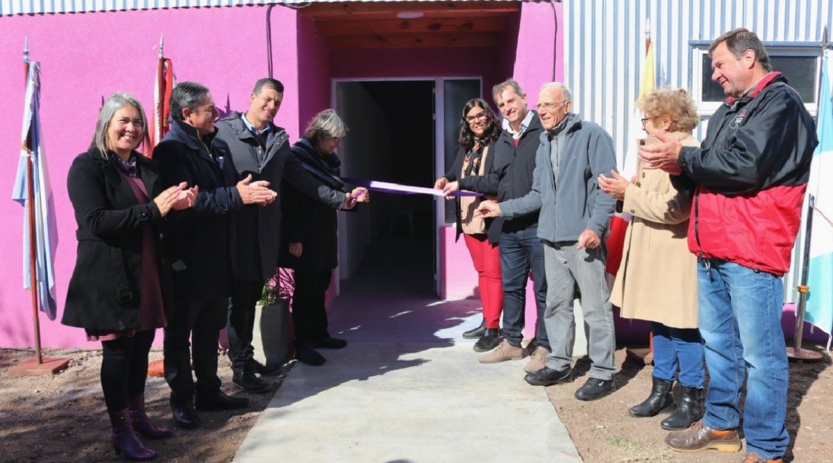 La provincia inauguró un nuevo Punto Violeta en la localidad de Monje