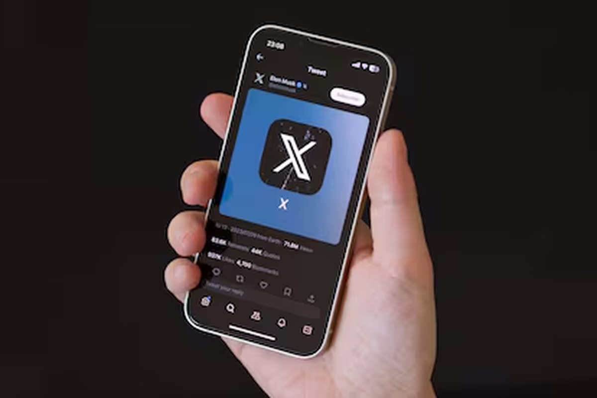 La red social X (anteriormente conocida como Twitter) experimenta este lunes una masiva interrupción en su servicio que afecta a miles de usuarios a nivel global.