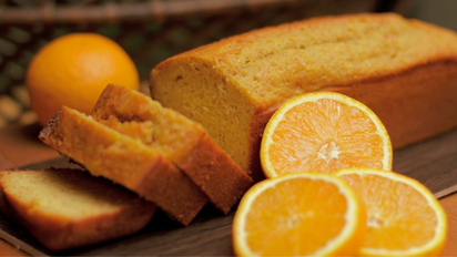 Budín de naranja sin harina ni azúcar: la receta saludable y húmeda para el mate