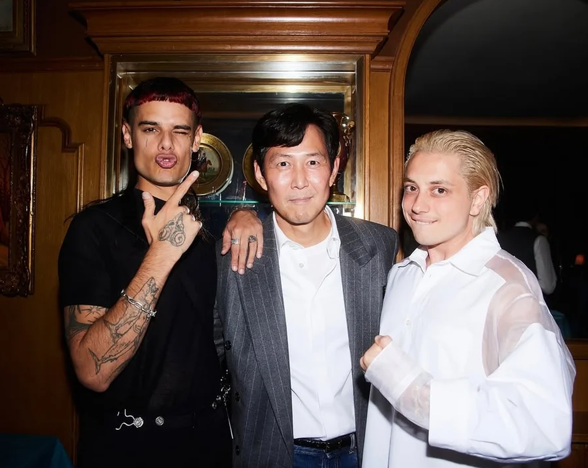 El encuentro de Ca7riel y Paco Amoroso con Lee Jung-jae, el actor de El encuentro de Ca7riel y Paco Amoroso con Lee Jung-jae, el actor de