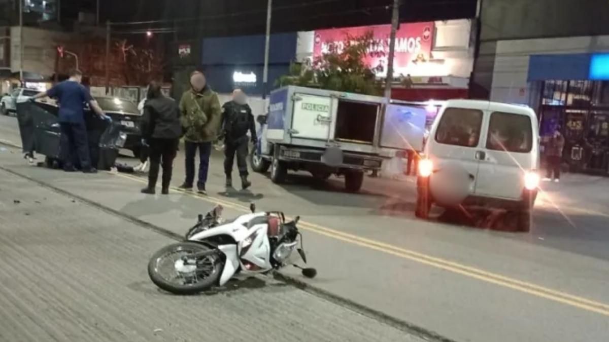 Un hombre falleció luego de perder el control de su vehículo. 