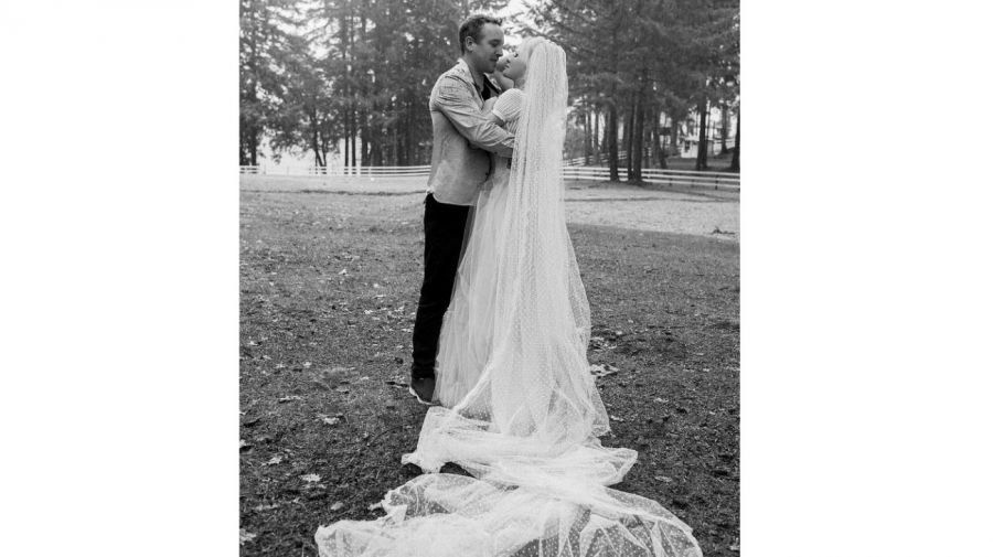 Pamela Anderson se casó con su guardaespaldas