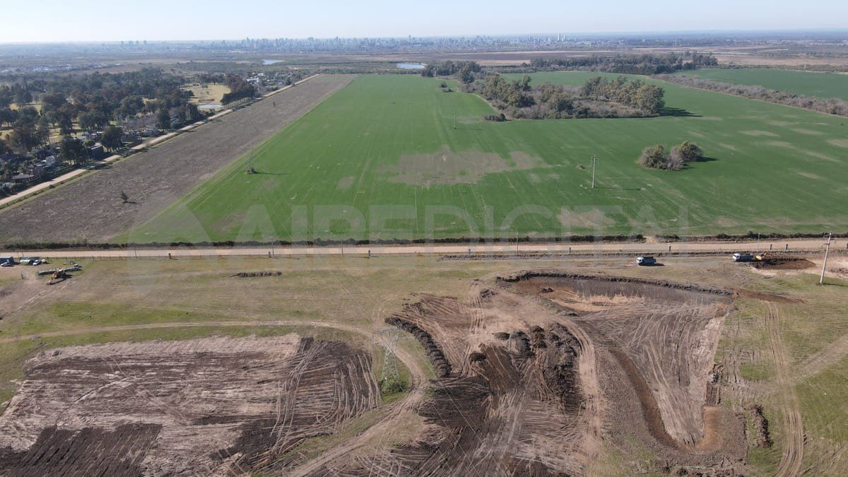 Diseñado para promover valores urbanos y ecológicos modernos, el proyecto incluye la construcción de edificios de baja altura, viviendas particulares con grandes terrenos, circulaciones parquizadas y espacios sociales y de servicios combinados con amplias superficies.