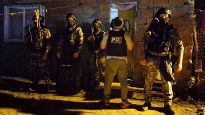 Allanamientos en Sauce Viejo: un detenido por un homicidio y secuestro de armas