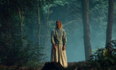 La serie Los no elegidos está inspirada en testimonios reales de personas que escaparon de sectas. La serie Los no elegidos está inspirada en testimonios reales de personas que escaparon de sectas.