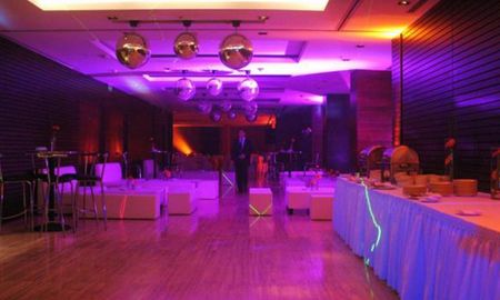 En Rafaela, habilitaron la apertura de salones de fiestas para eventos privados. En Rafaela, habilitaron la apertura de salones de fiestas para eventos privados.