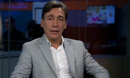 La productora que había contratado a Fabián Gianola para la obra Relaciones Peligrosas afirmó que rescindieron el contrato. La productora que había contratado a Fabián Gianola para la obra Relaciones Peligrosas afirmó que rescindieron el contrato.