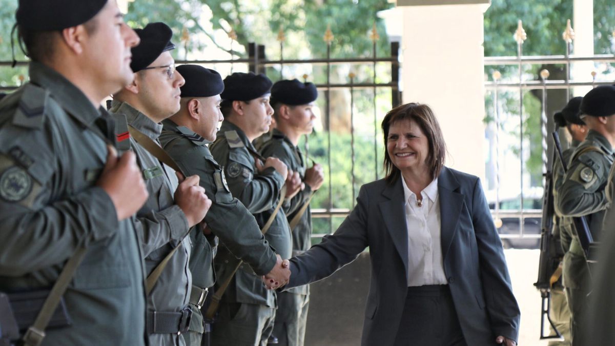 Patricia Bullrich estuvo este jueves en Rosario y presentó la segunda etapa del Plan Bandera.