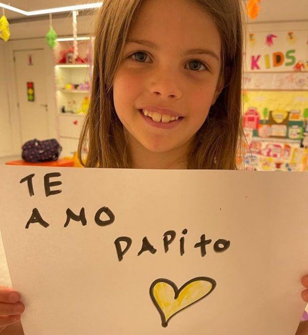 Francesca Icardi extraña mucho a su papá.