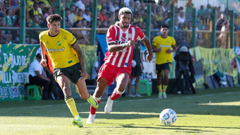 Unión cerró la Liga Profesional con un empate sin emociones frente a Defensa y Justicia