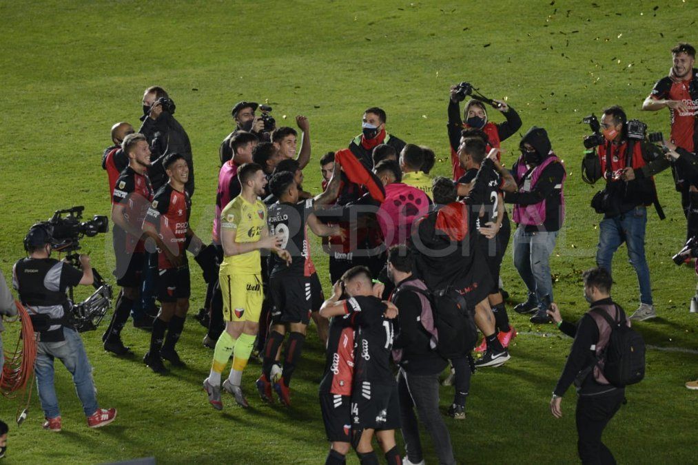 Colón campeón del fútbol argentino.&nbsp;