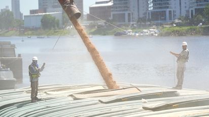 Provincia continúa potenciando el Puerto de Santa Fe: 5.000 toneladas de trigo embarcan hacia San Lorenzo