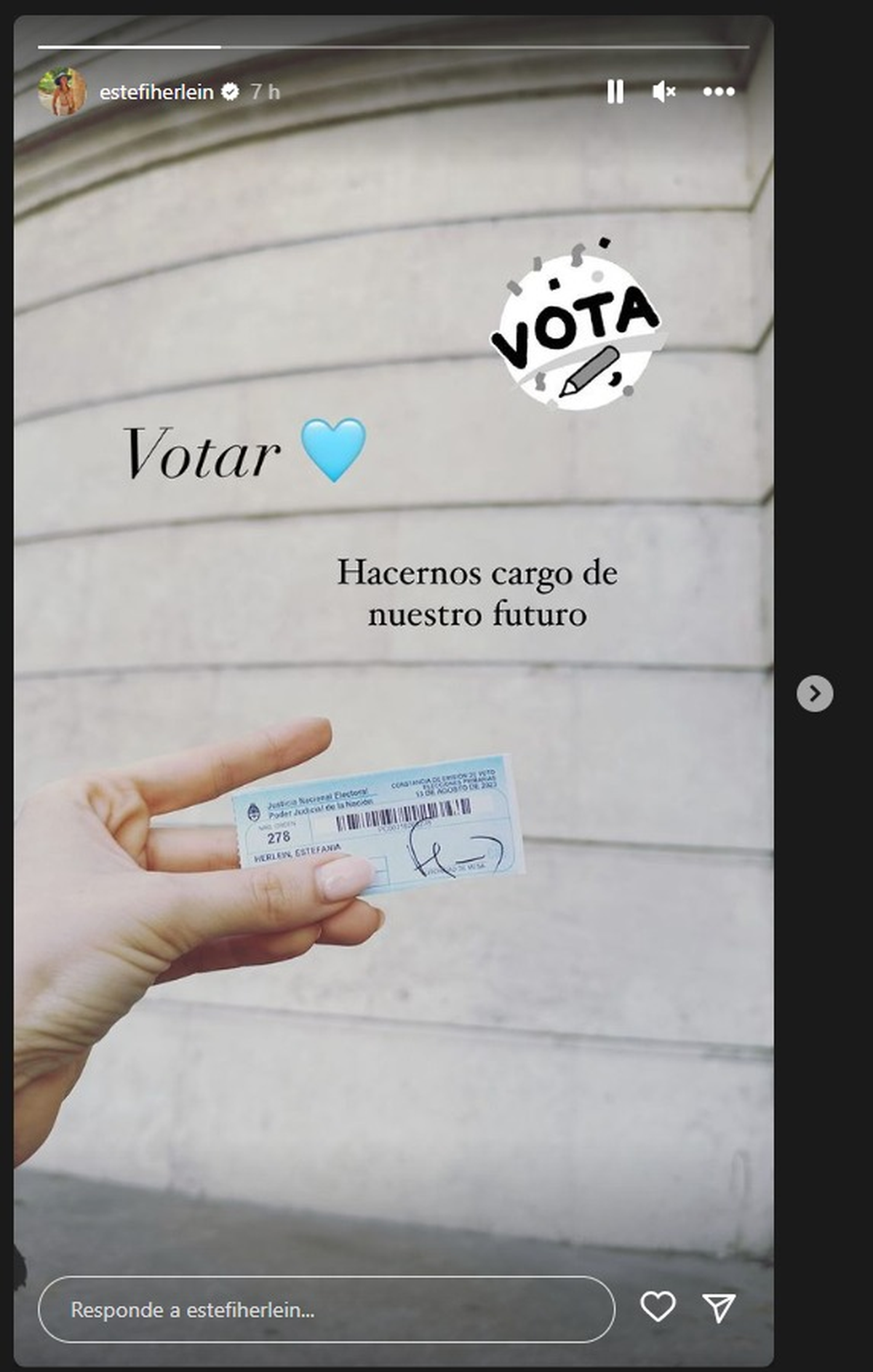 Así votó Estefanía Herlein de MasterChef en las Elecciones 2023.