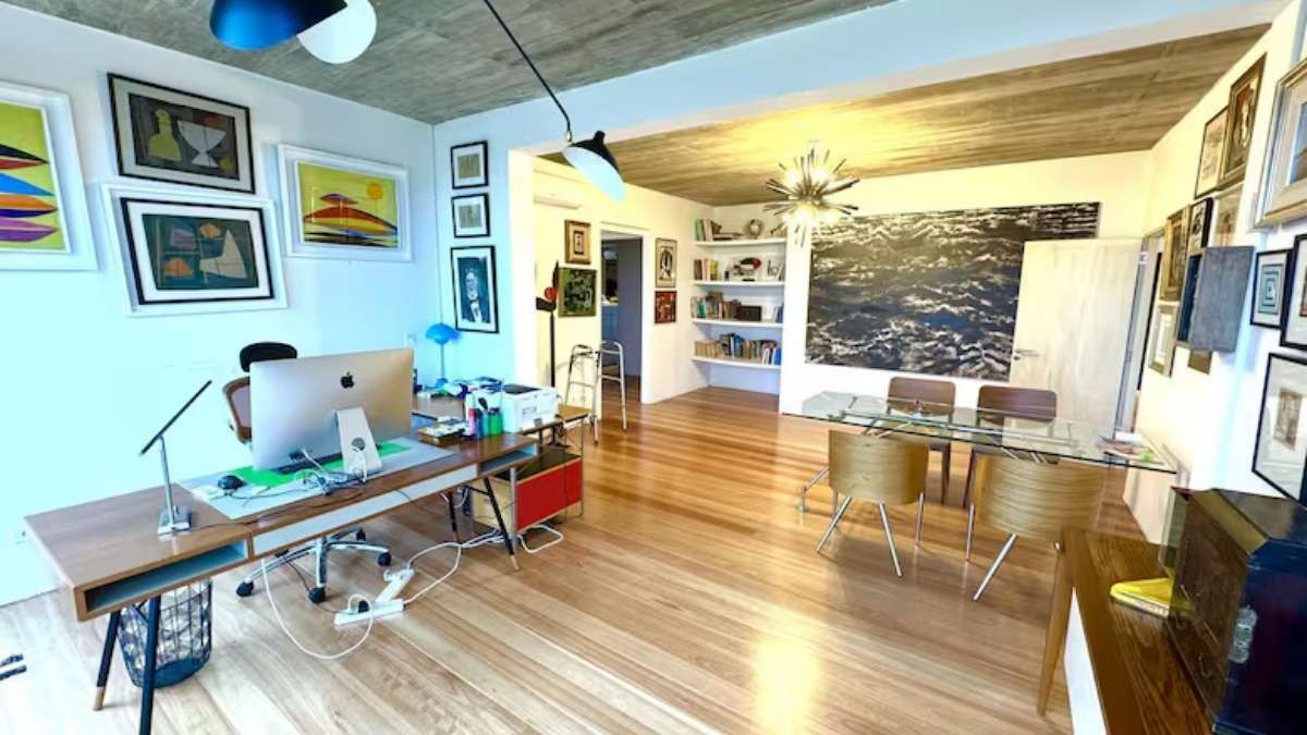 El espacio de trabajo del periodista en su casa de Uruguay. El espacio de trabajo del periodista en su casa de Uruguay.