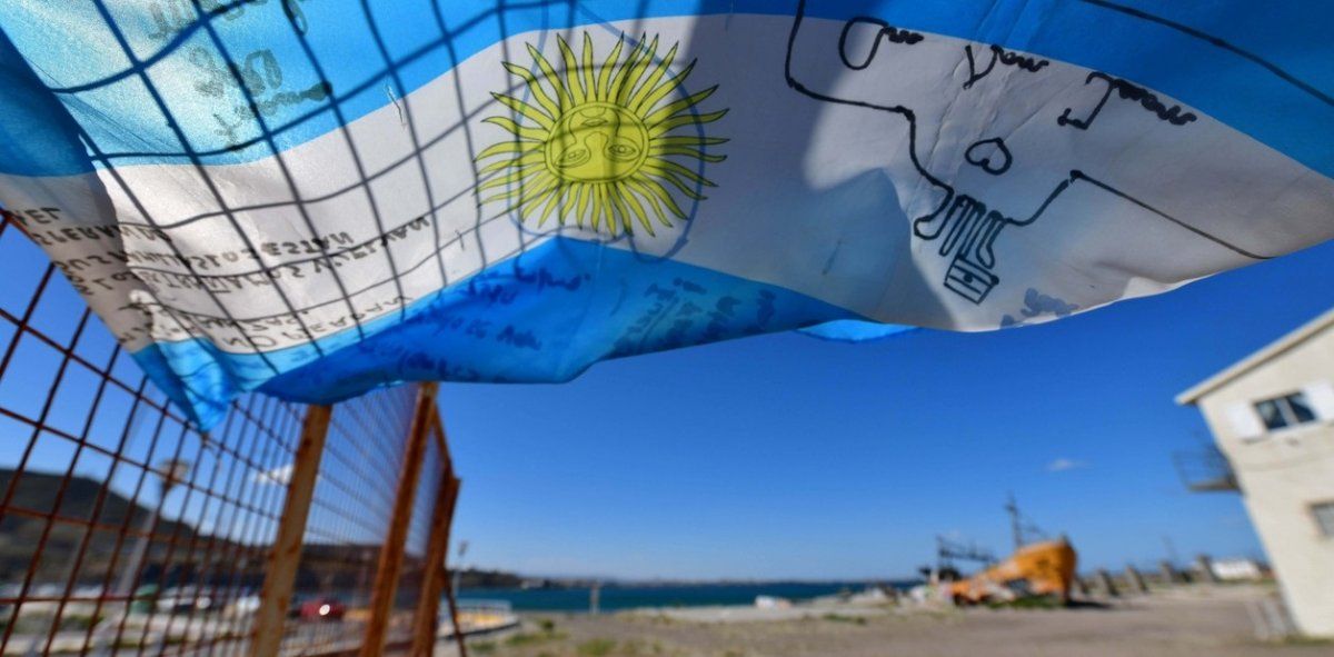 Submarino ARA San Juan: las 67 mil fotos llevan 3 meses “cajoneadas”