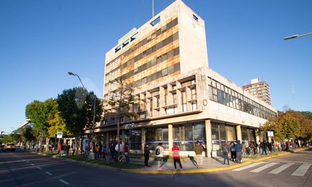 Proponen que el edificio del Correo Argentino sea sede de los juzgados federales en Santa Fe. Proponen que el edificio del Correo Argentino sea sede de los juzgados federales en Santa Fe.
