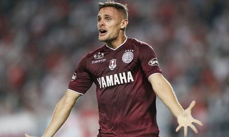 Estudiantes (LP) y Lanús arribaron a un acuerdo y Pasquini será jugador del Pincha a préstamo. Estudiantes (LP) y Lanús arribaron a un acuerdo y Pasquini será jugador del Pincha a préstamo.