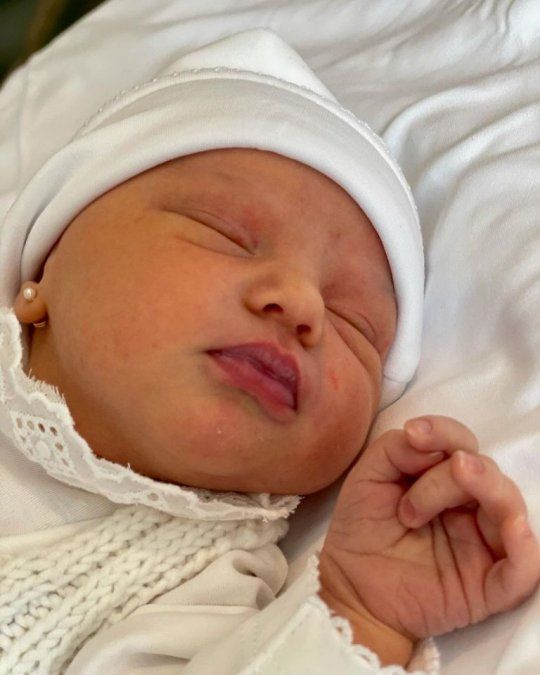 Ana, hija de Pampita y Roberto García Moritán.