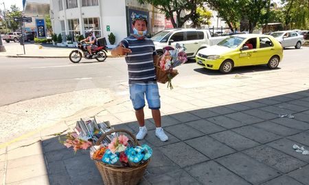 Carlos fue agredido por dos jóvenes para que no diga nada sobre un robo cometido por uno de ellos tiempo atrás Carlos fue agredido por dos jóvenes para que no diga nada sobre un robo cometido por uno de ellos tiempo atrás