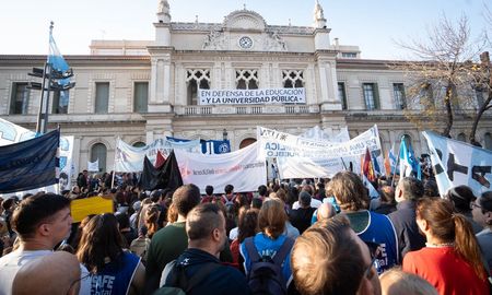 La tensión entre las universidades y el Gobierno nacional volvió a escalar en las horas previas a la marcha federal de este martes. La tensión entre las universidades y el Gobierno nacional volvió a escalar en las horas previas a la marcha federal de este martes.
