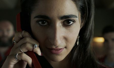 La expresión ser la puta ama se popularizó a partir del personaje de Nairobi, interpretado por la actriz Alba Villa, en La Casa de Papel. La expresión ser la puta ama se popularizó a partir del personaje de Nairobi, interpretado por la actriz Alba Villa, en La Casa de Papel.