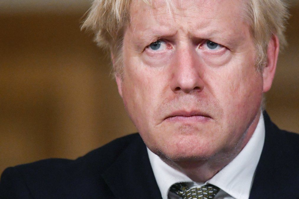 Johnson enfrenta una crisis sin precedentes en su Gobierno.