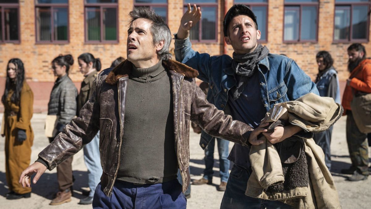 Olivia Molina y Ángela Molina protagonizan este drama español que triunfa en Netflix a nivel mundial.