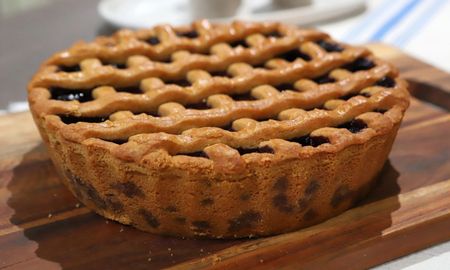 Cómo hacer pasta frola, una receta muy fácil de cocinar. Cómo hacer pasta frola, una receta muy fácil de cocinar.