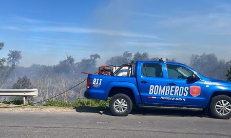 Bomberos zapadores trabajaron en el foco ígneo de Alto Verde. Bomberos zapadores trabajaron en el foco ígneo de Alto Verde.