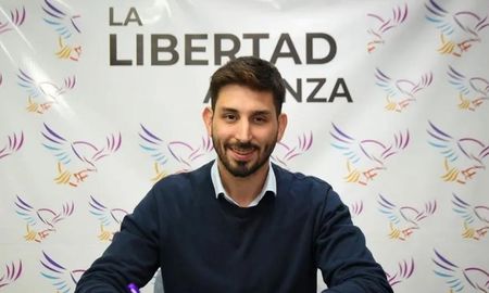 Federico Bojanovich, candidato de La Libertad Avanza (LLA) a diputado provincial en Buenos Aires, enfrenta un proceso judicial por violencia de género que ya fue elevado a juicio. Federico Bojanovich, candidato de La Libertad Avanza (LLA) a diputado provincial en Buenos Aires, enfrenta un proceso judicial por violencia de género que ya fue elevado a juicio.