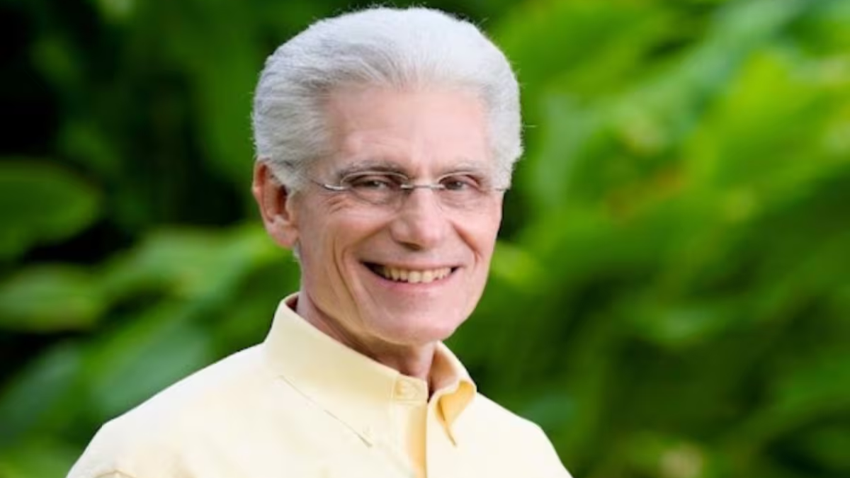 Brian Weiss, el autor de Muchas vidas muchos maestros. Brian Weiss, el autor de Muchas vidas muchos maestros.