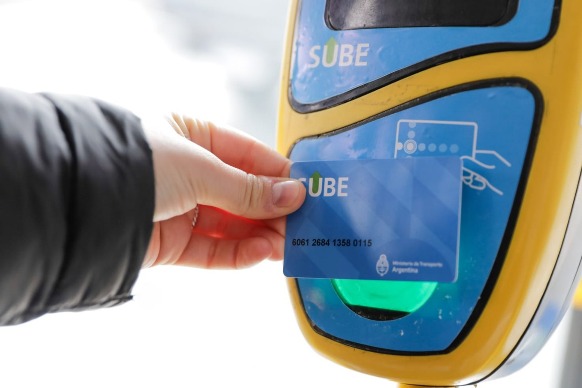 El Ministerio de Transporte de la Nación dio detalles del uso de la tarjeta SUBE. El Ministerio de Transporte de la Nación dio detalles del uso de la tarjeta SUBE.