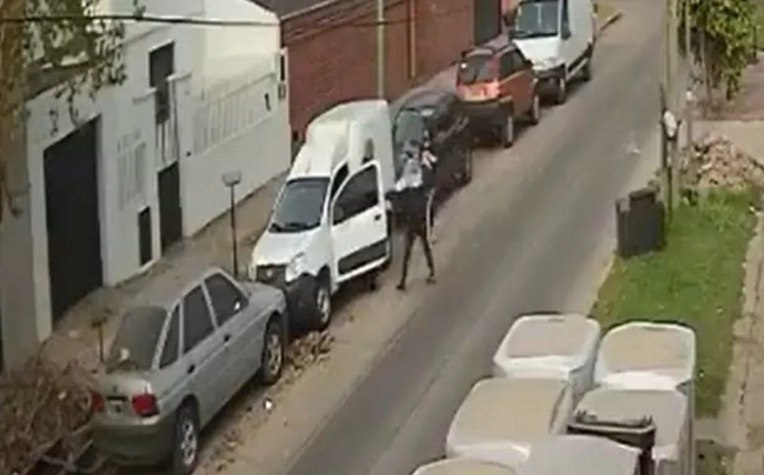 Un agente de la Policía bonaerense se defendió a los tiros de un robo y mató a un ladrón