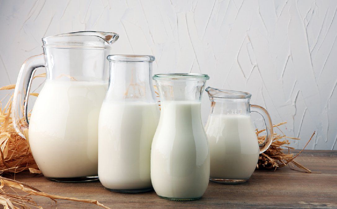 Para que la leche mantenga sus propiedades no se debe calentar en exceso. Para que la leche mantenga sus propiedades no se debe calentar en exceso.