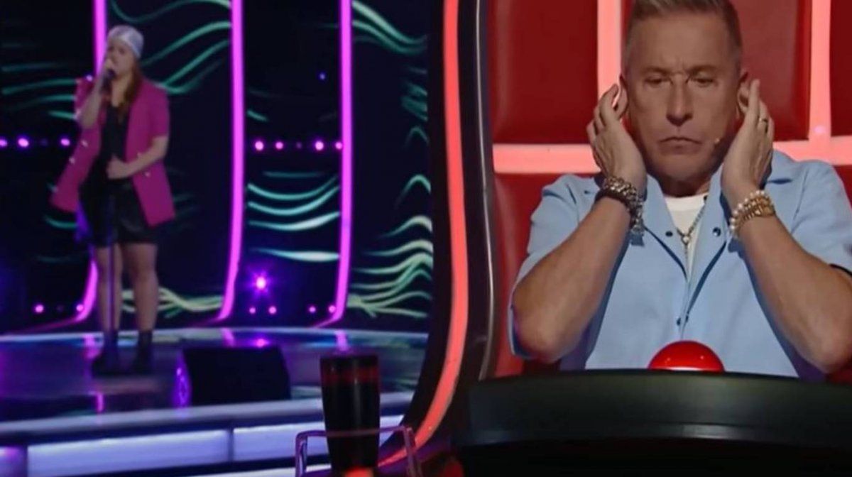 Ricardo Montaner se tapó los oídos y desató una fuerte polémica.