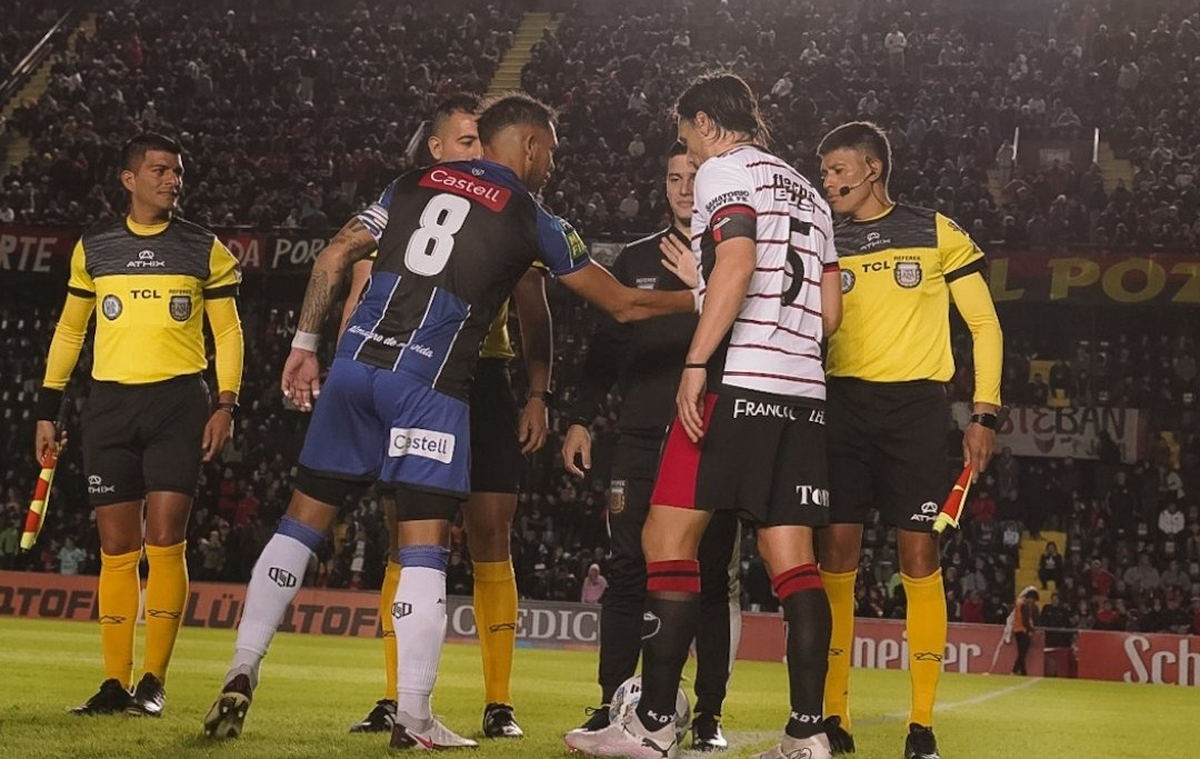 Colón recibe a Almagro por la fecha 14 de la Primera Nacional.visibility